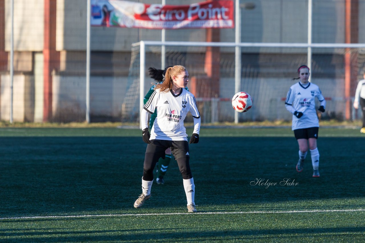 Bild 212 - Frauen SG Holstein Sued - SV Gruenweiss-Siebenbaeumen : Ergebnis: 0:2